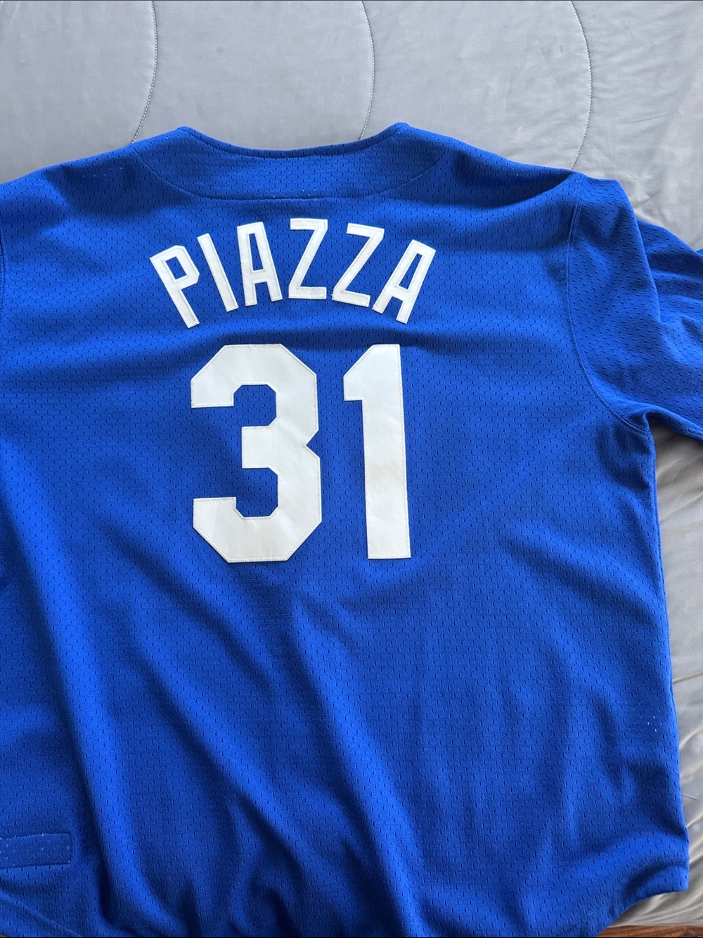 Mitchell & Ness Blue Dodgers Mike Piazza Jersey 31 - Picture 6 of 7
